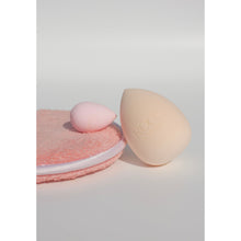 Load image into Gallery viewer, ROCO Cosmetics Cleansing Cushion